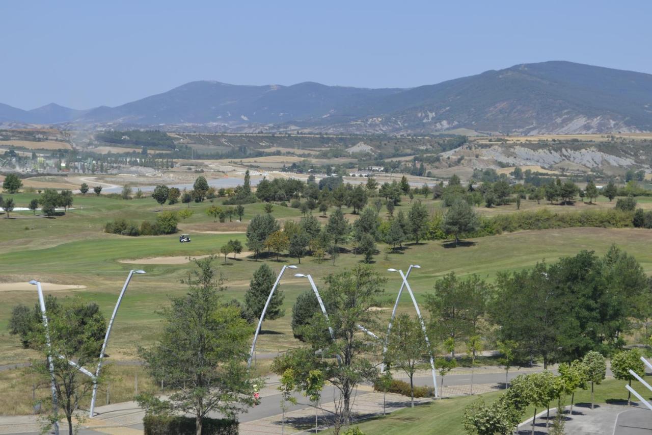 Apartamento Las Margas Golf Pirineo Aragones Sabiñánigo Eksteriør billede
