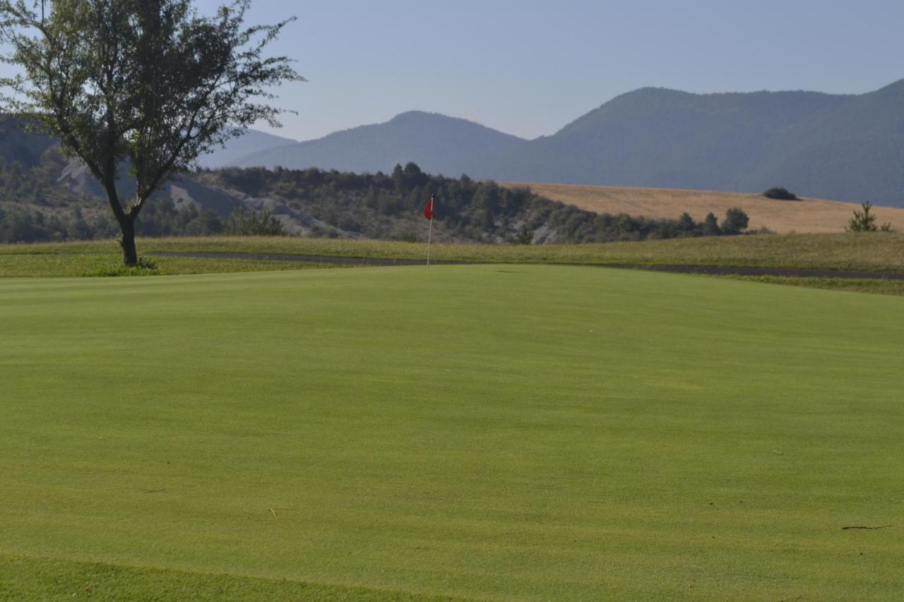 Apartamento Las Margas Golf Pirineo Aragones Sabiñánigo Eksteriør billede